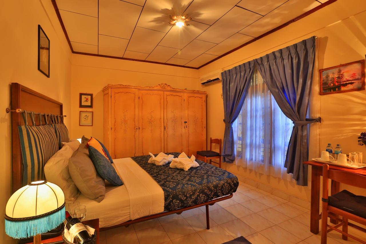 Emel Boutique Hotell Negombo Eksteriør bilde
