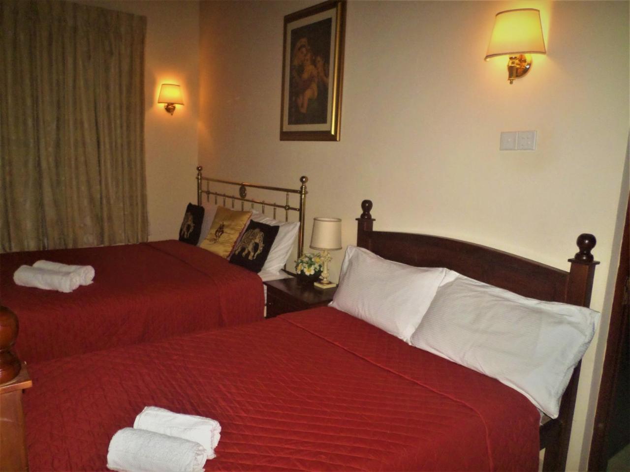 Emel Boutique Hotell Negombo Eksteriør bilde