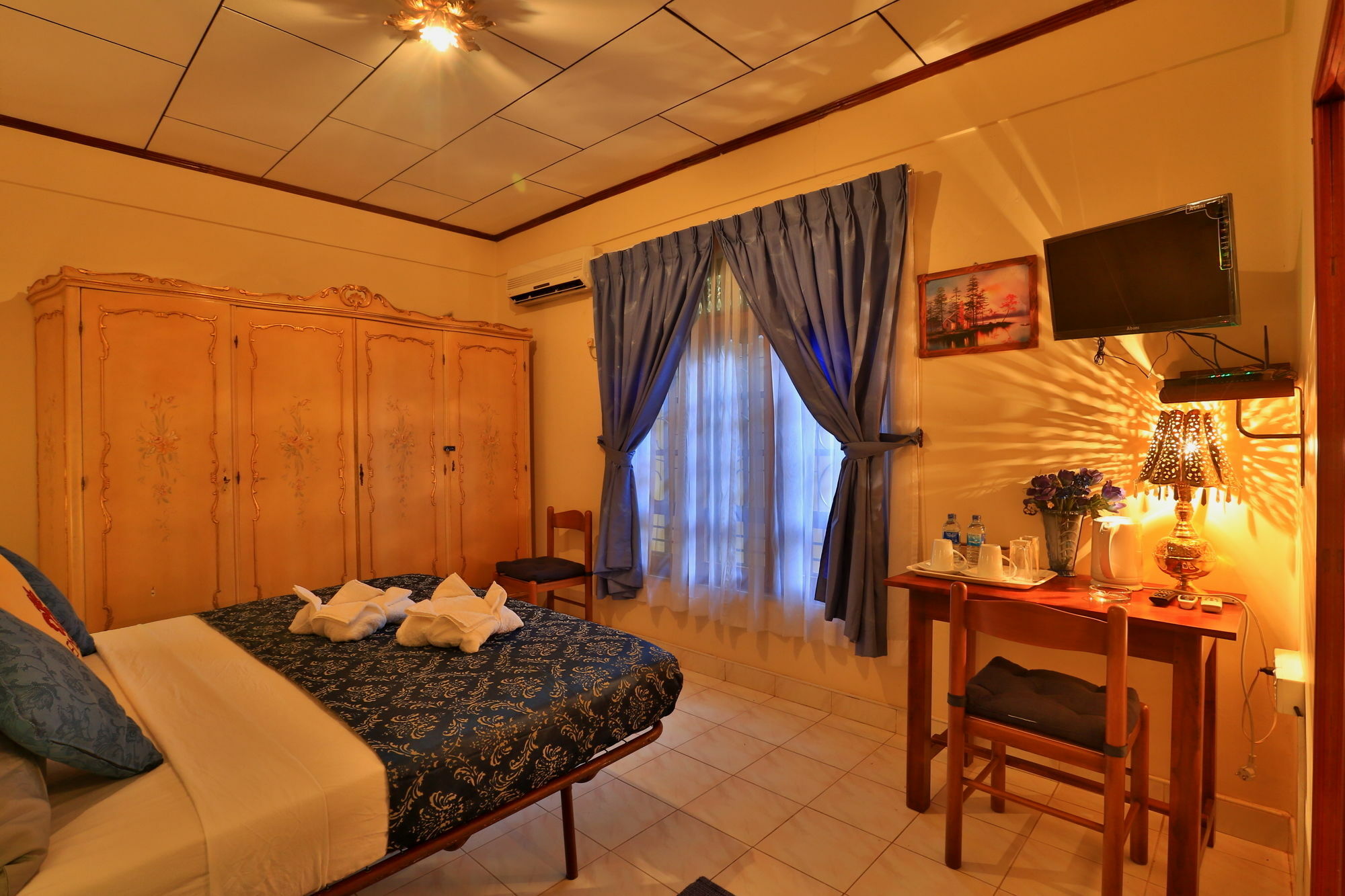 Emel Boutique Hotell Negombo Eksteriør bilde