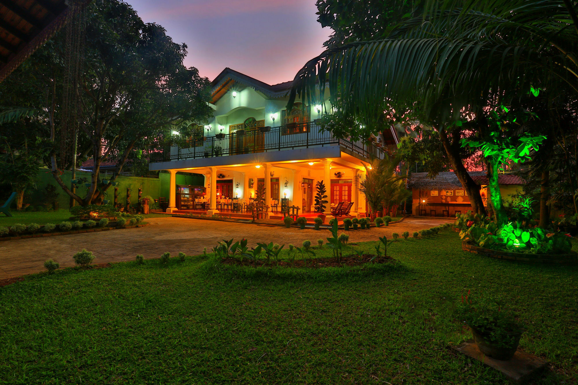 Emel Boutique Hotell Negombo Eksteriør bilde