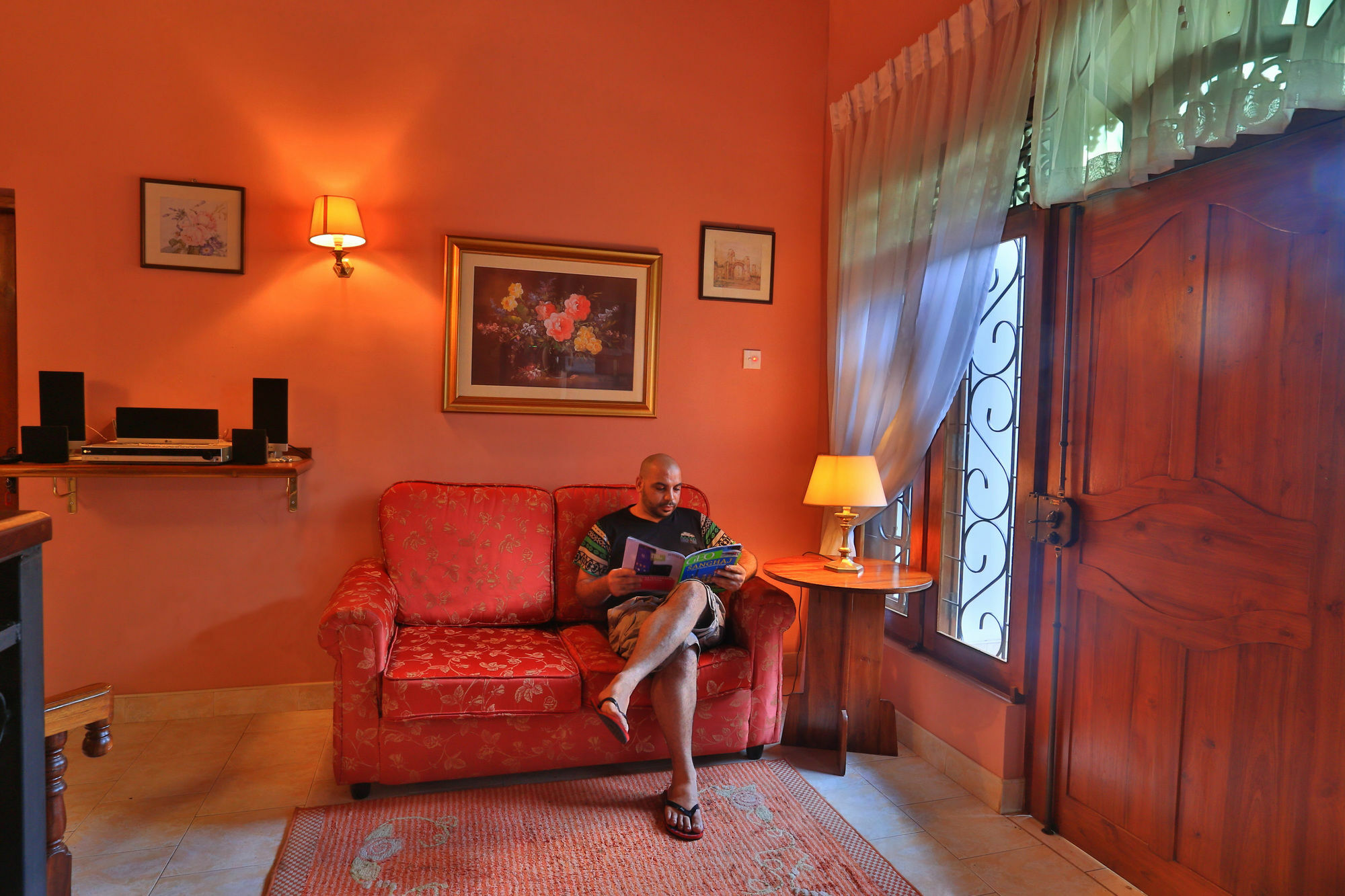 Emel Boutique Hotell Negombo Eksteriør bilde